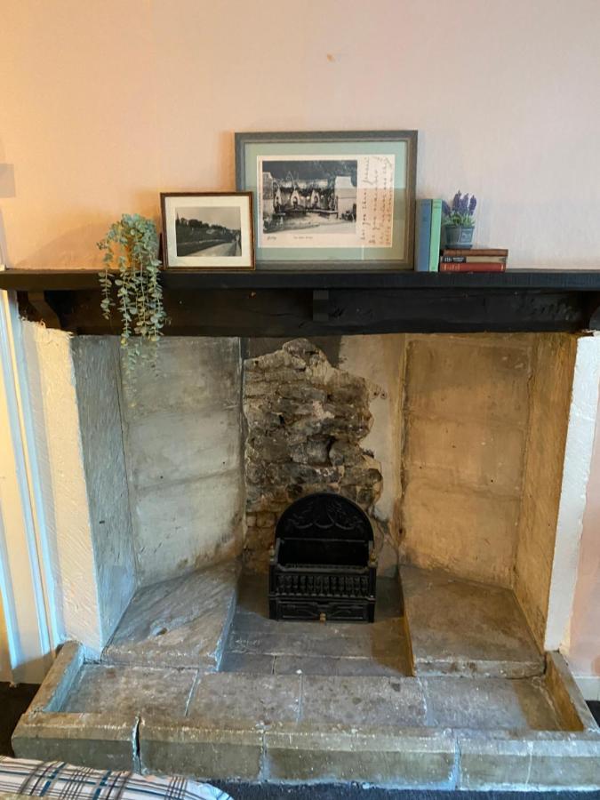 Bear Inn - Bisley Bisley  Extérieur photo