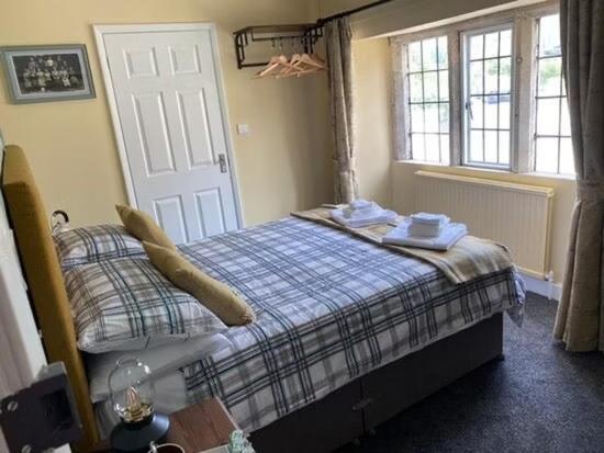 Bear Inn - Bisley Bisley  Extérieur photo
